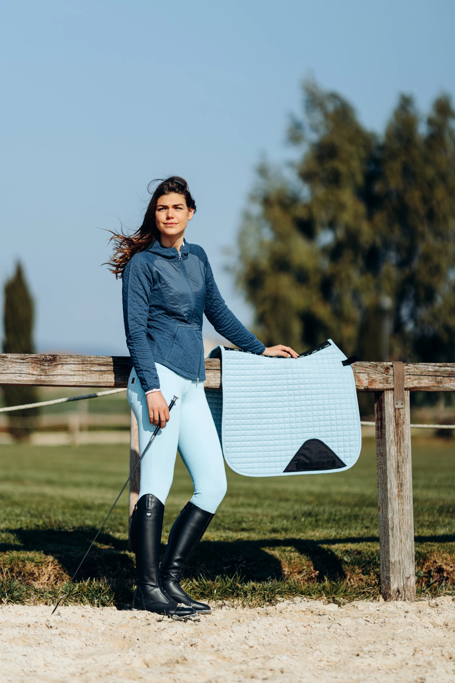 Horze Kühlende Dressurschabracke 5 Horze Kühlende Dressurschabracke – Bild 3