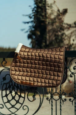 Horze Houston Vielseitigkeitsschabracke Mit Kunstfell -Reitsportbedarf Verkäufe 2024 17400 BDBR 4