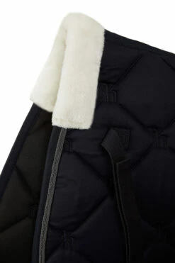 Horze Ghent Vielseitigkeitsschabracke Mit Kunstfell -Reitsportbedarf Verkäufe 2024 17406 VDB 3