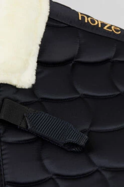 Horze Houston Dressurschabracke Mit Kunstfell -Reitsportbedarf Verkäufe 2024 17410 VDB 2