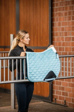 Horze Geneva Vielseitigkeitsschabracke Mit Kunstfell -Reitsportbedarf Verkäufe 2024 17426 SIB 4