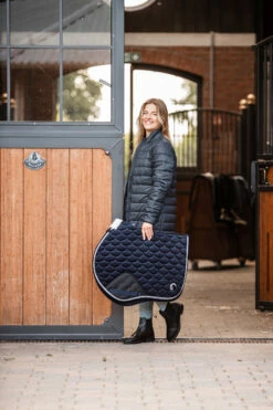 Horze Geneva Vielseitigkeitsschabracke Mit Kunstfell -Reitsportbedarf Verkäufe 2024 17426 VDB 4