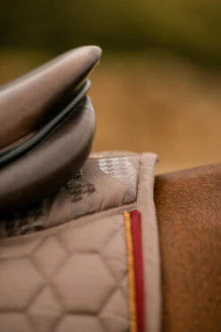 Horze Kenya Vielseitigkeitsschabracke -Reitsportbedarf Verkäufe 2024 17444 753 06