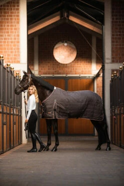 Horze Lucerne Stalldecke, 50g -Reitsportbedarf Verkäufe 2024 24391 080 06