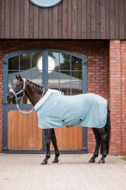 Horze Geneva Fleecedecke Mit Kunstfellkragen -Reitsportbedarf Verkäufe 2024 24686 SIB 3