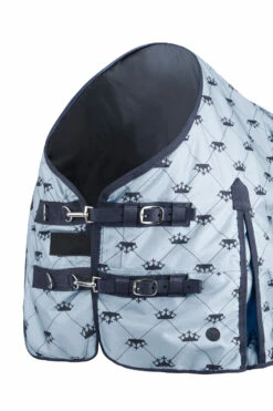 Horze Pony Regendecke Mit Kronenprint, 100g 28 Horze Pony Regendecke Mit Kronenprint, 100g -Reitsportbedarf Verkäufe 2024 24967 LB 2