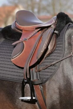 Kavalkade Sattelkissen M.med.Lammfell, Mit Taschen -Reitsportbedarf Verkäufe 2024 308291 BL 5