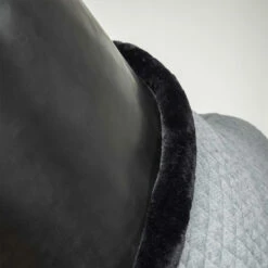 Back On Track Haze Kollektion Gesteppte Stalldecke, 200g (125-135cm) -Reitsportbedarf Verkäufe 2024 333191 G 2