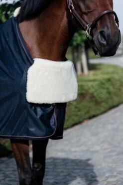 Kentucky Horsewear Horse Bib Lammfell Brustschutz -Reitsportbedarf Verkäufe 2024 333273 NAT 1