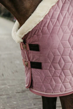 Kentucky Horsewear Velvet Turnierdecke, 160g -Reitsportbedarf Verkäufe 2024 336617 RRPI 5