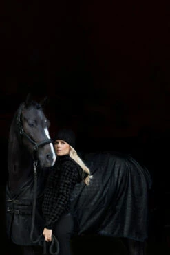 Eskadron Essence 22/23 Alpha 1680 Weidedecke, 150g -Reitsportbedarf Verkäufe 2024 342538 BL 3