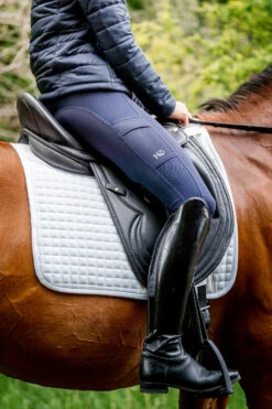 Horseware Tech Comfort Dressurschabracke -Reitsportbedarf Verkäufe 2024 345018 WH 02